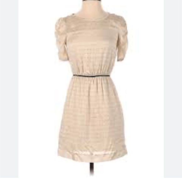 Banana Republic soft beige dress - Picture 1 of 3